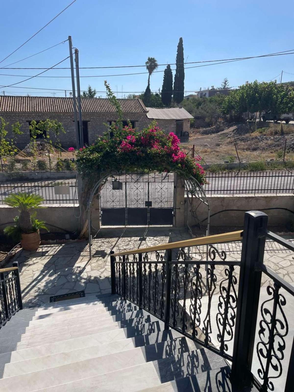 Вилла Αρχοντικό Αρχαία Κόρινθος Corinth Экстерьер фото